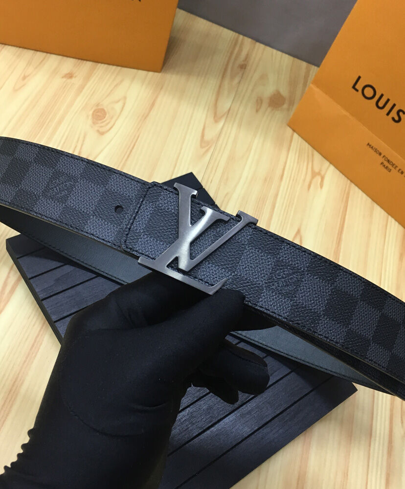 Louis Vuitton Belt LV Initiales 40mm Black