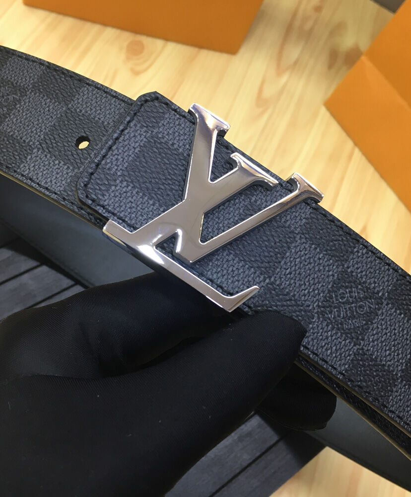 Louis Vuitton Belt LV Initiales 40mm Black