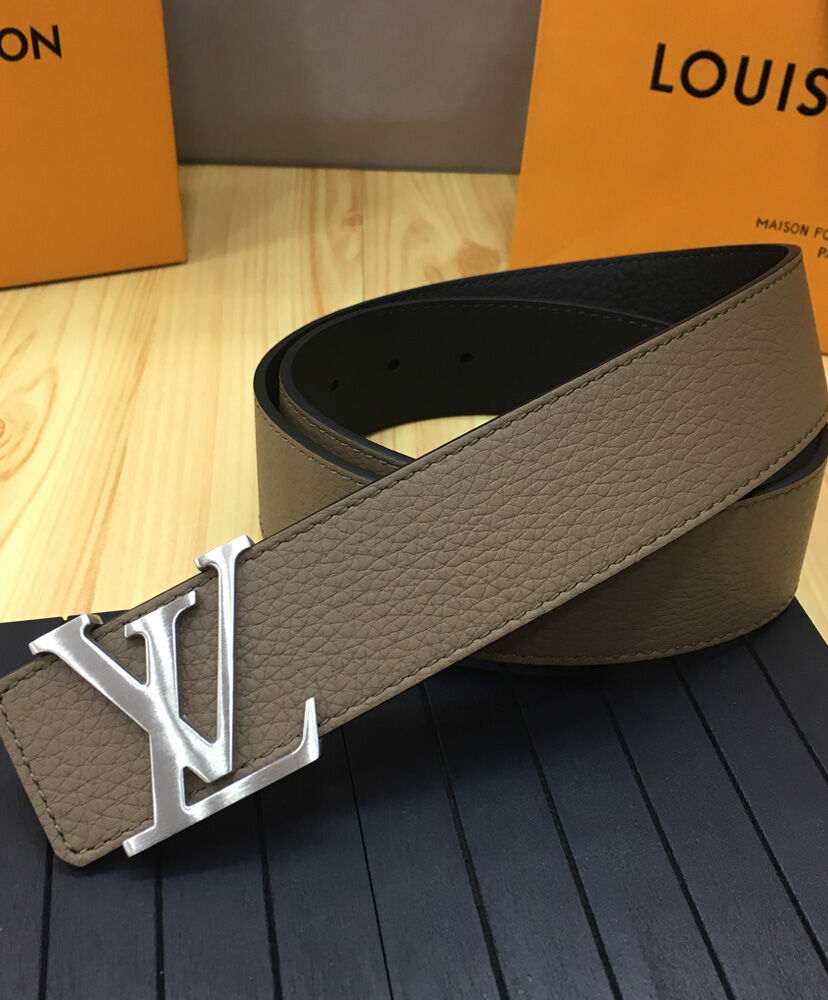 Louis Vuitton Belt LV Initiales Reversible Gray