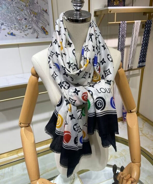 Louis Vuitton Scarf Women s LV Match Scarf White