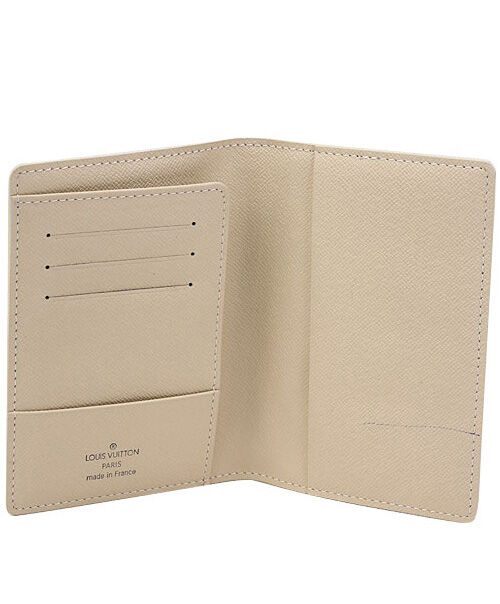 Louis Vuitton Wallet Passport Cover N60032 White