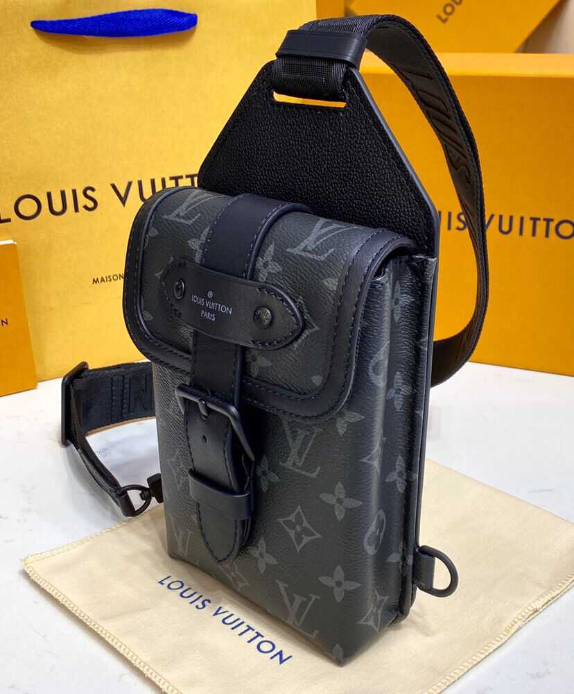 Louis Vuitton Saumur Slingbag M45912 Black