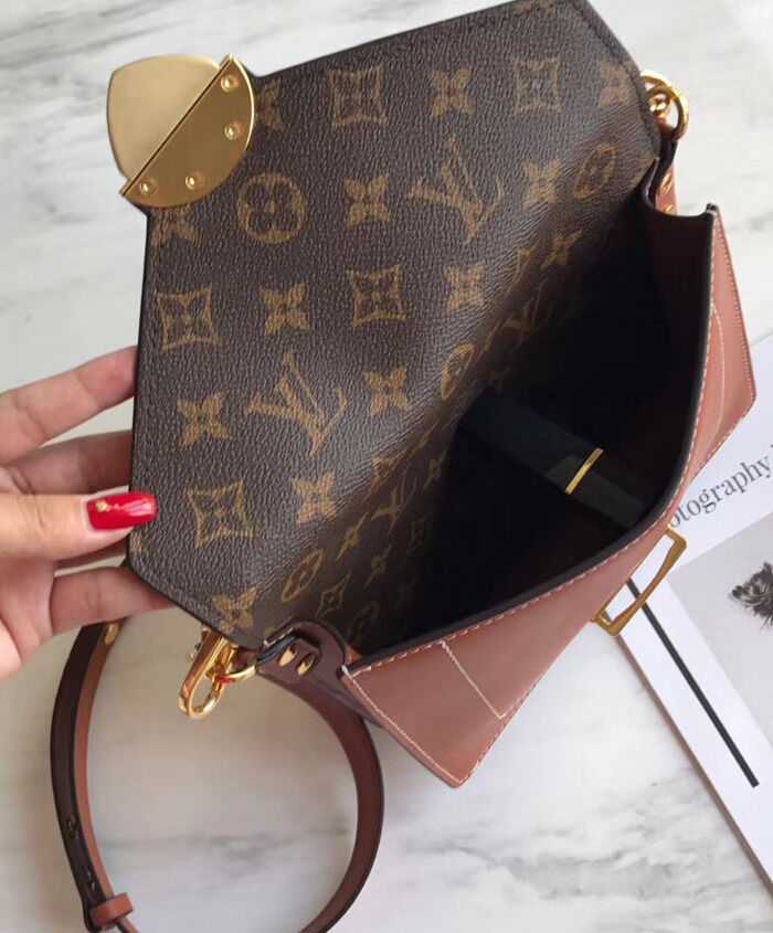 Louis Vuitton Biface M44386 Coffee