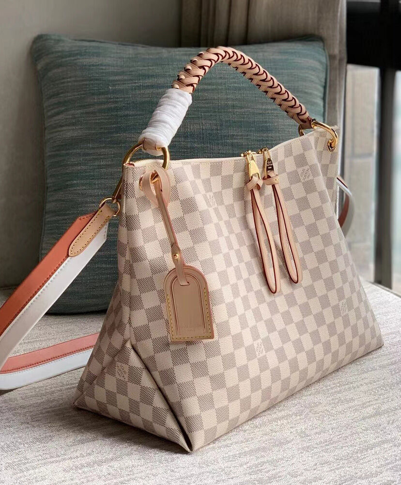 Louis Vuitton Beaubourg Hobo MM White