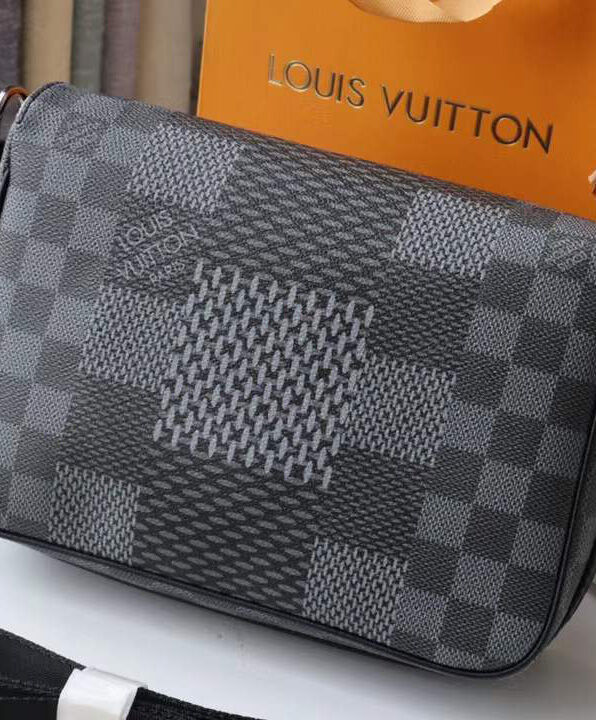 Louis Vuitton Studio Messenger Bag N50013 N50026 Black