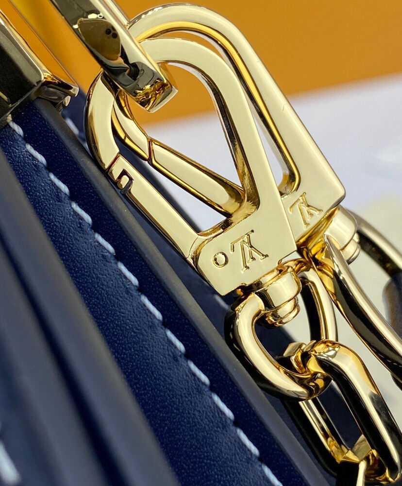 Louis Vuitton Dauphine MM M59631 Blue