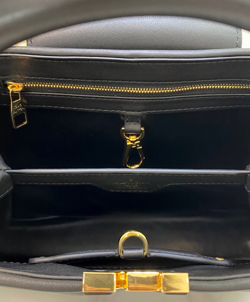 Louis Vuitton Capucines BB M59225 Black