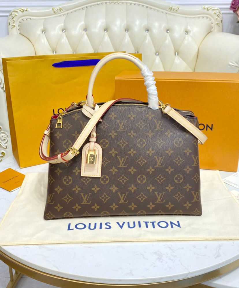 Louis Vuitton Grand Palais M45898 Brown