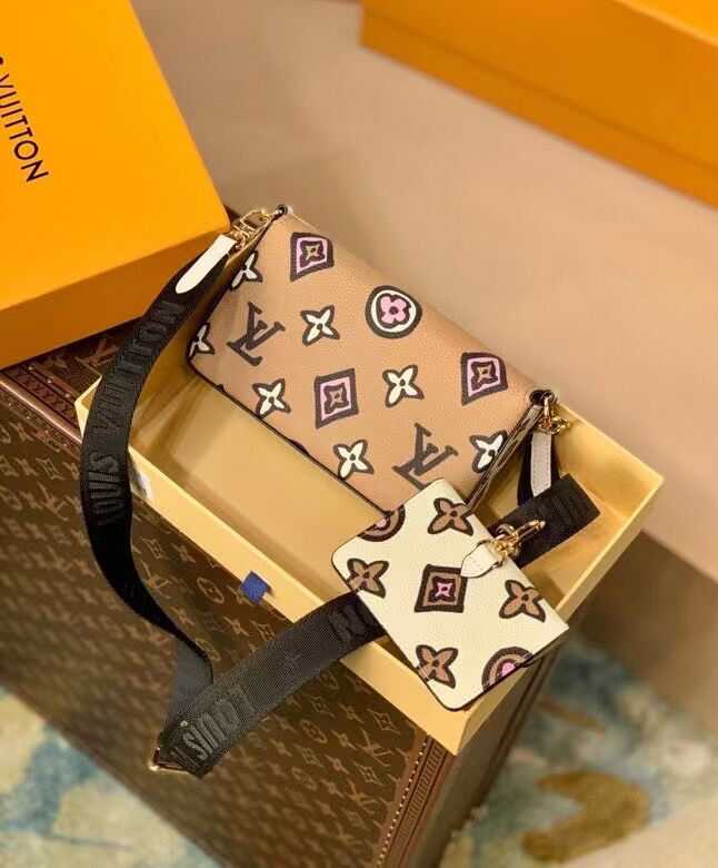 Louis Vuitton Felicie Strap & Go M80695 Apricot