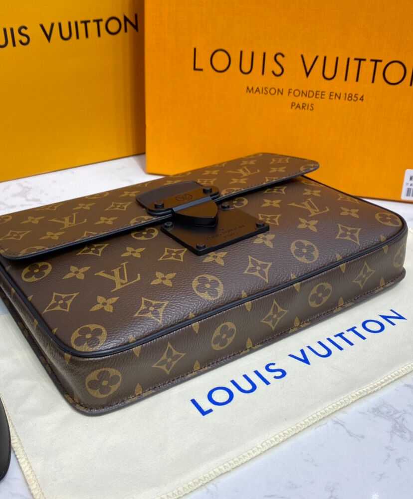 Louis Vuitton S Lock A4 Pouch Brown