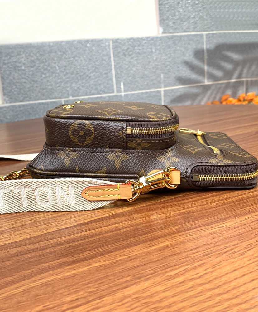 Louis Vuitton Utility Phone Sleeve M80746 Brown