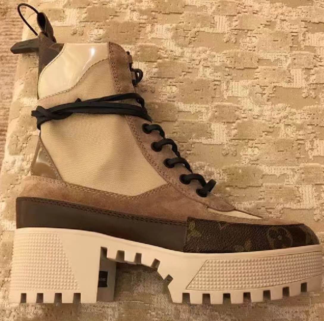 Louis Vuitton Outlet LAUREATE PLATFORM DESERT BOOT 1A41QS - Click Image to Close