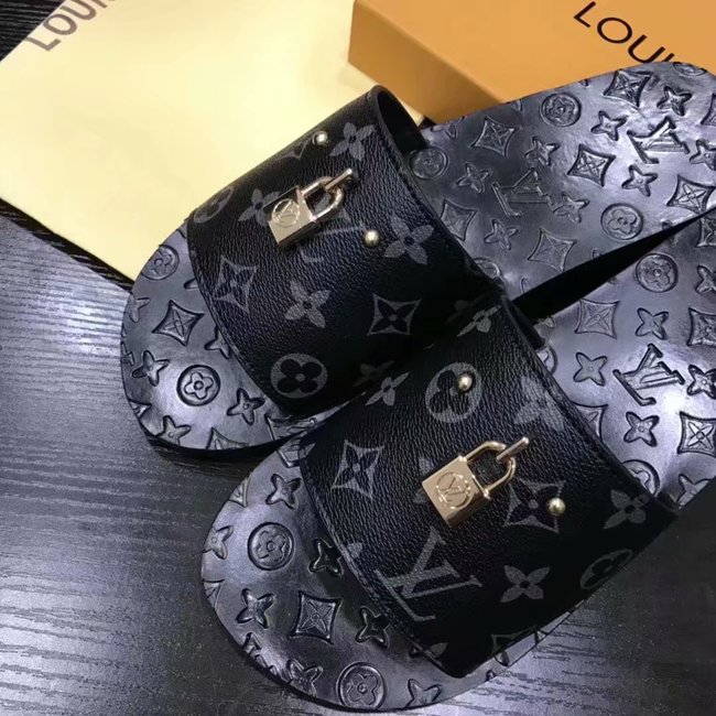 Louis Vuitton Outlet Mans slippers LV884TZ