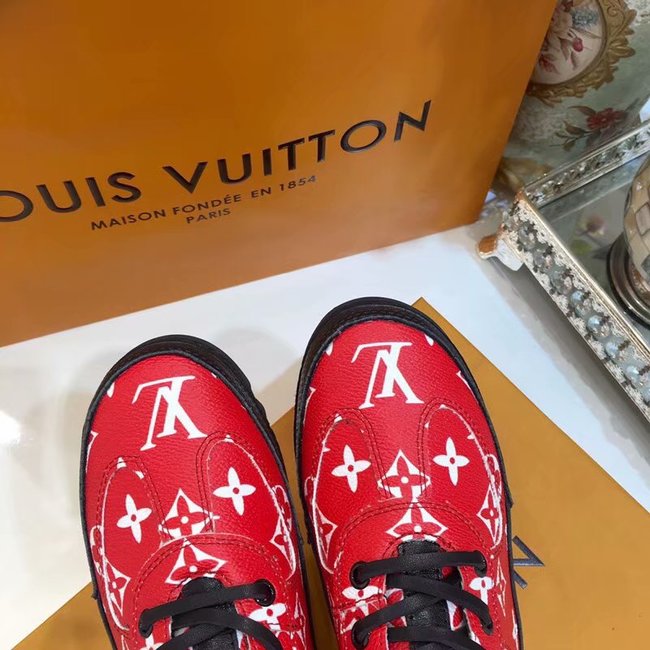 Louis Vuitton Outlet DIGITAL EXCLUSIVE HEART SNEAKER BOOT LV906SY red