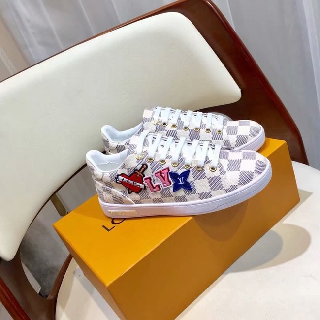 Louis Vuitton Outlet FRONTROW SNEAKER LV899SY white