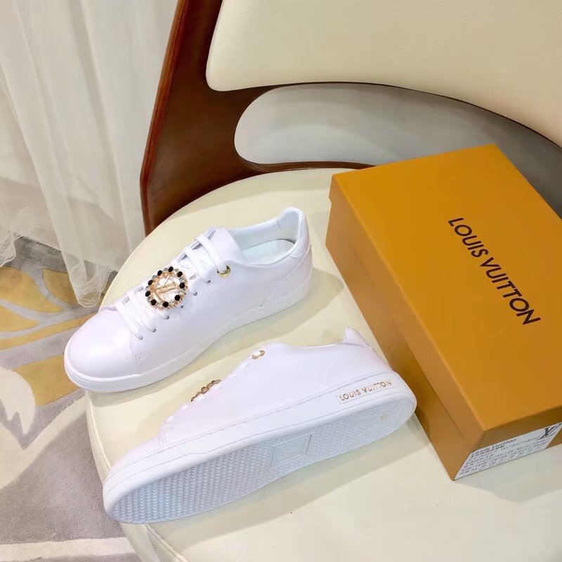 Louis Vuitton Outlet FRONTROW SNEAKER LVB927SY