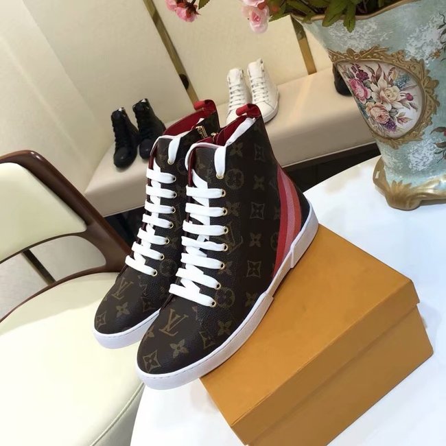 Louis Vuitton Outlet DIGITAL EXCLUSIVE HEART SNEAKER BOOT LV901SY