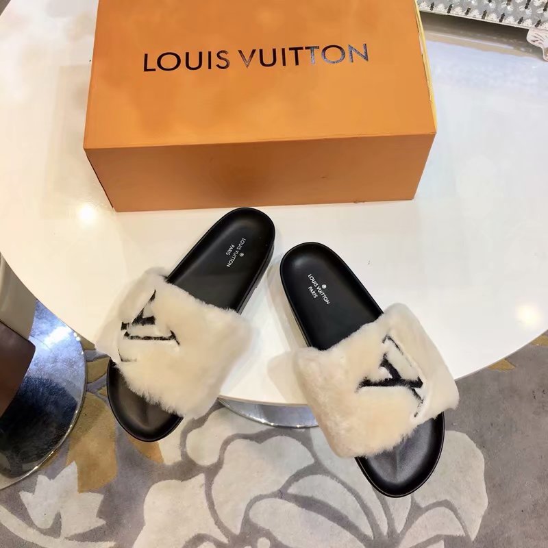 Louis Vuitton Outlet DIGITAL EXCLUSIVE BOM DIA FLAT MULE 1A4G98 white