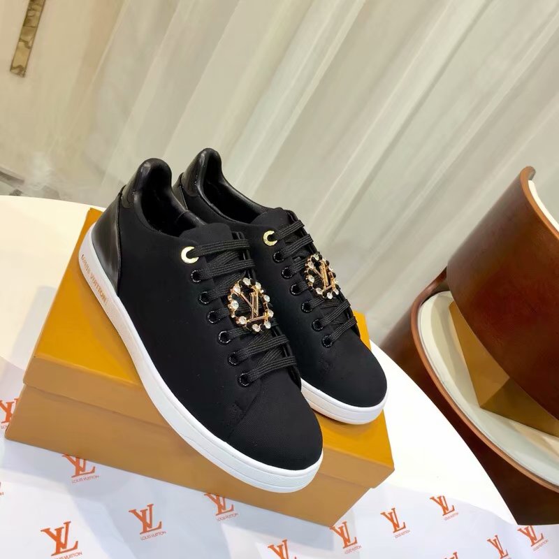 Louis Vuitton Outlet FRONTROW SNEAKER LVA927SY