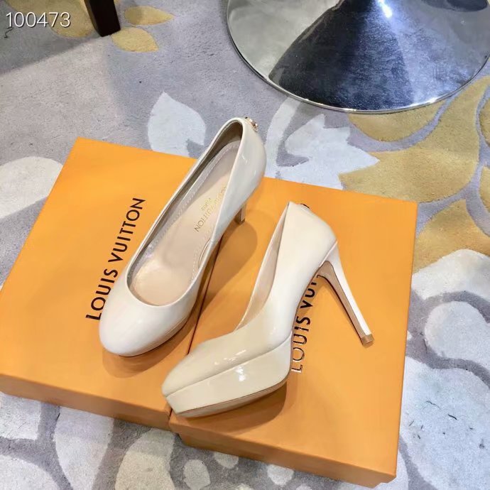 Louis Vuitton Outlet lady leather Shoes LV954SY-3 10.5CM height