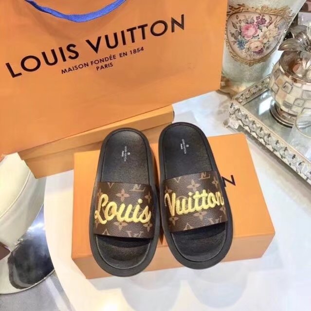 Louis Vuitton Outlet Slipper Leather LV857SY brown - Click Image to Close