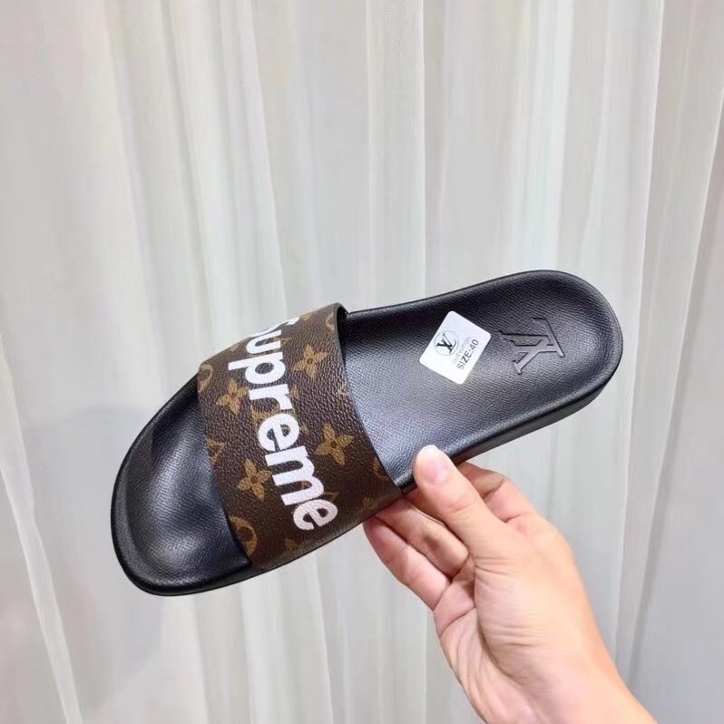 Louis Vuitton Outlet Lovers slippers LV862SY