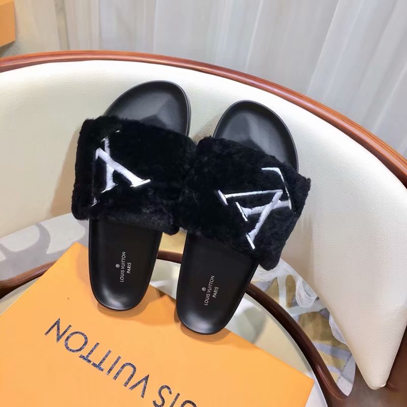 Louis Vuitton Outlet DIGITAL EXCLUSIVE BOM DIA FLAT MULE 1A4G98 black