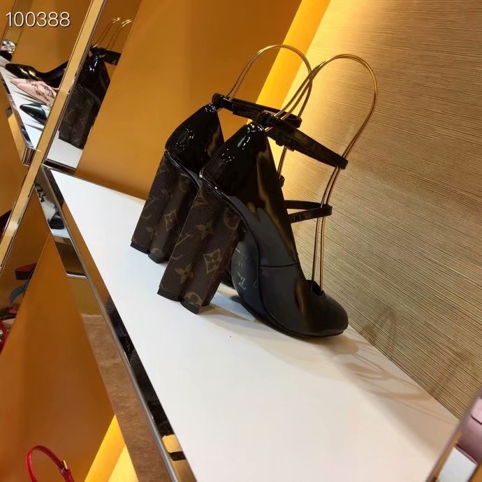 Louis Vuitton Outlet High-heeled shoes LV960SY-3 7CM height