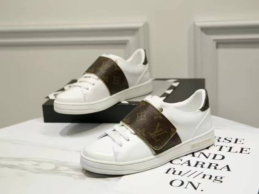 Louis Vuitton Outlet lady Casual shoes LV581SY white - Click Image to Close