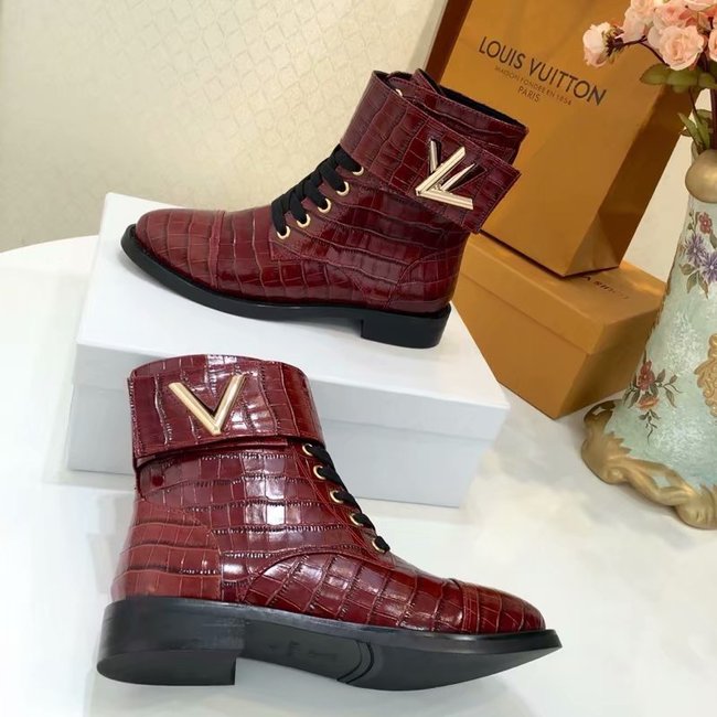 Louis Vuitton Outlet WONDERLAND FLAT RANGER LV908SY red