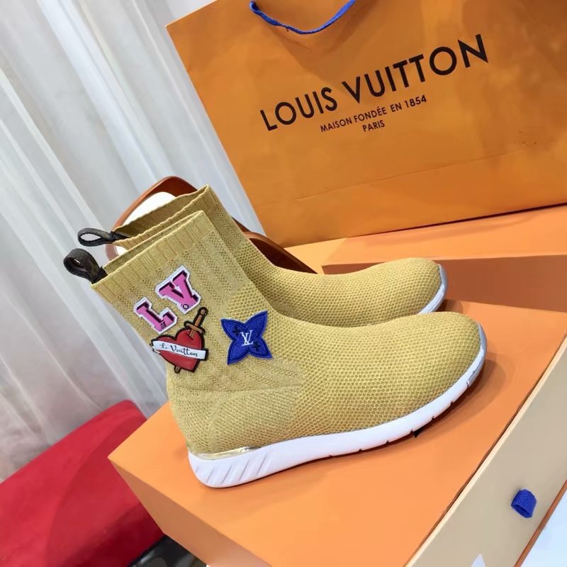 Louis Vuitton Outlet WONDERLAND FLAT RANGER LV922SY yellow - Click Image to Close