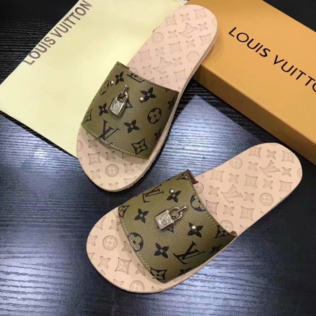 Louis Vuitton Outlet Mans slippers LV885TZ