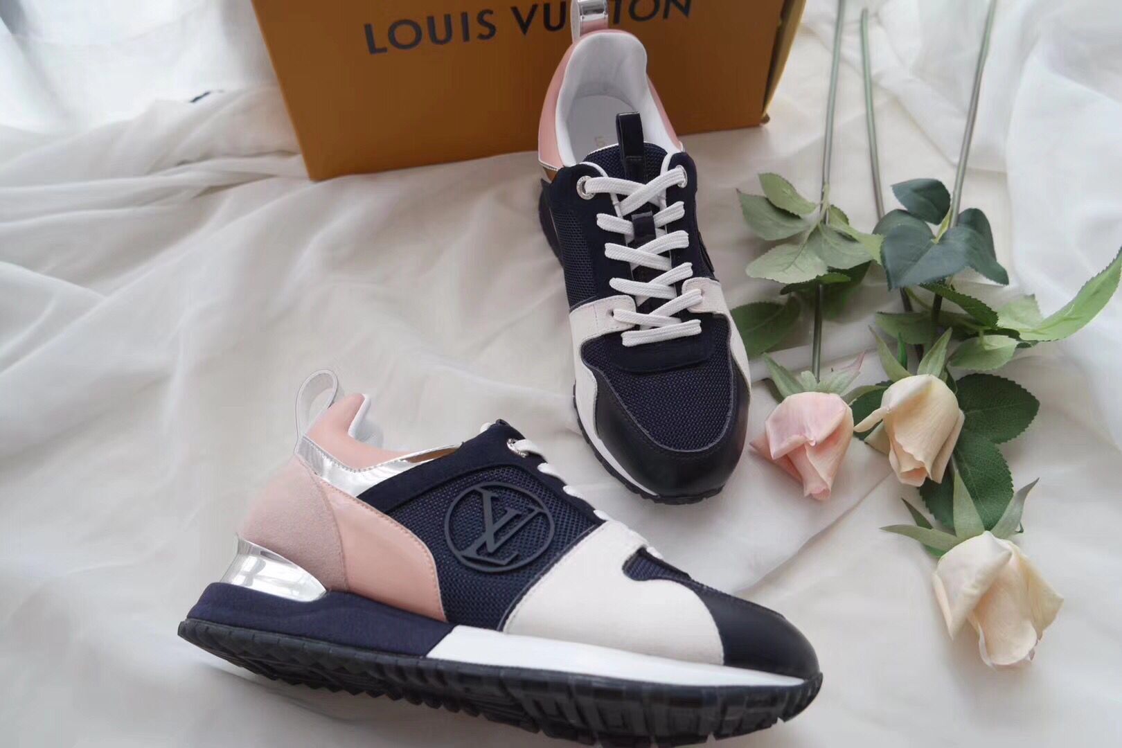 Louis Vuitton Outlet Casual Shoes 5698 - Click Image to Close