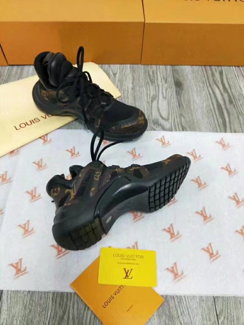 Louis Vuitton Outlet Lovers ARCHLIGHT SNEAKER LV840H black - Click Image to Close