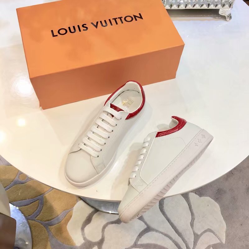 Louis Vuitton Outlet TIME OUT SNEAKER LVE915SY WHITE - Click Image to Close