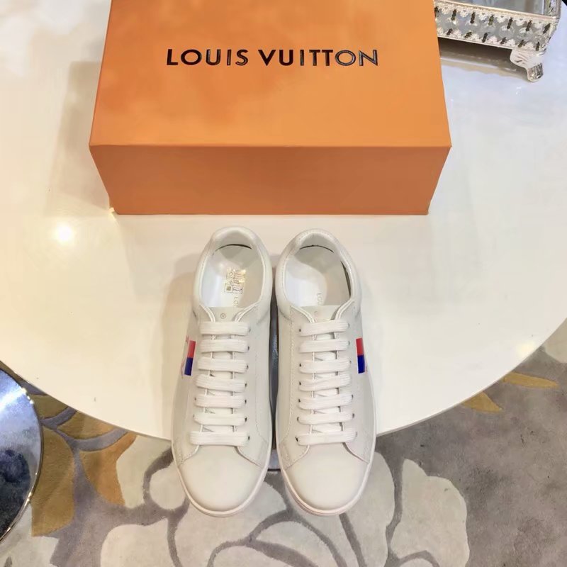 Louis Vuitton Outlet TIME OUT SNEAKER LVB915SY WHITE