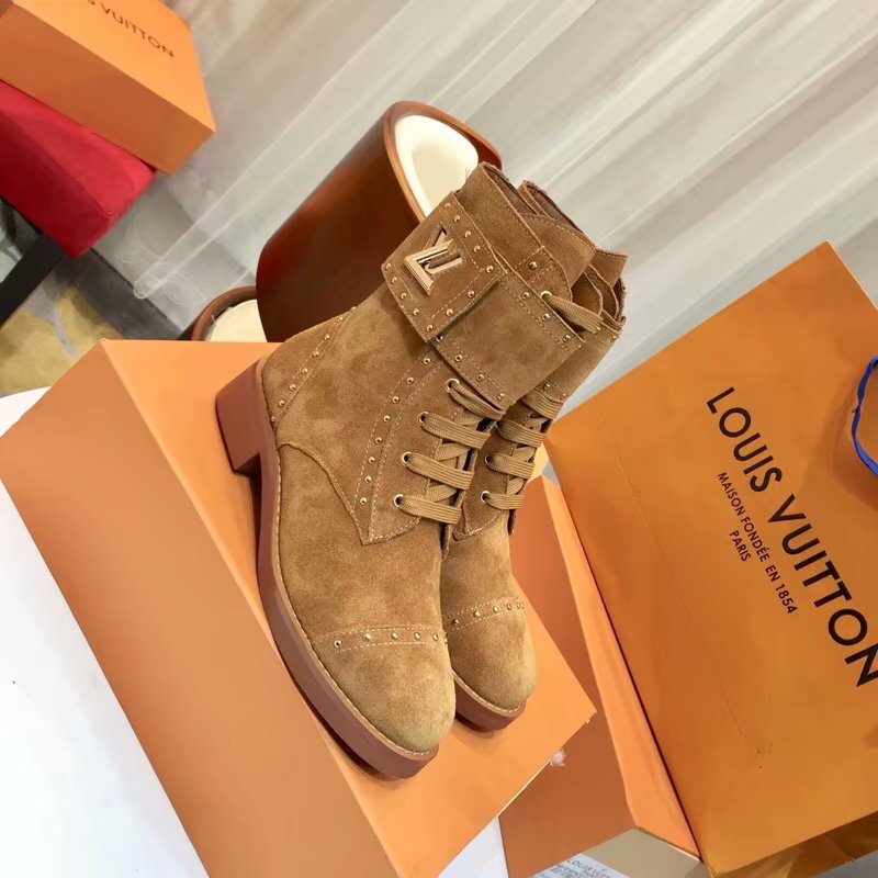 Louis Vuitton Outlet WONDERLAND FLAT RANGER LV921SY Camel