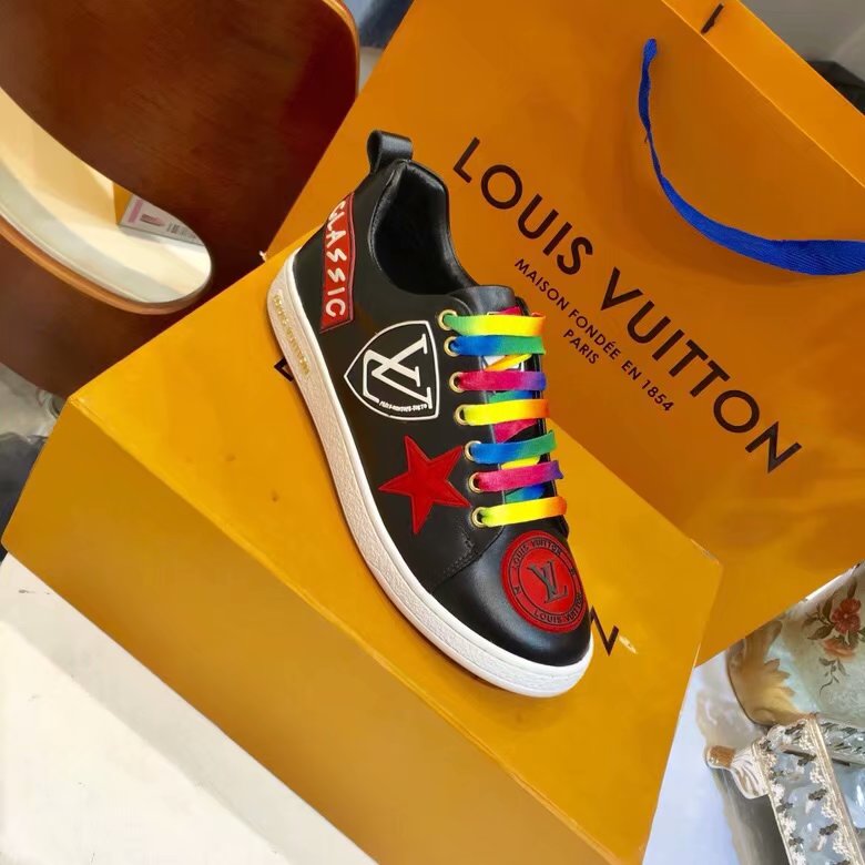 Louis Vuitton Outlet FRONTROW SNEAKER LVB914SY