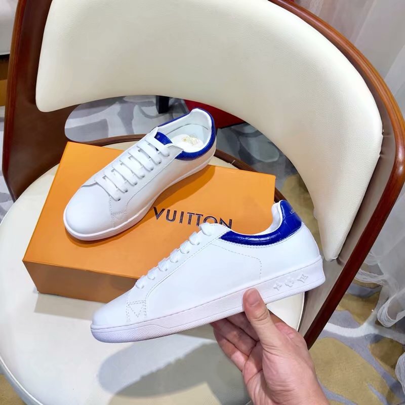 Louis Vuitton Outlet TIME OUT SNEAKER LVD915SY WHITE