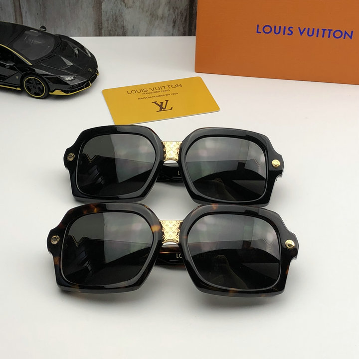 Louis Vuitton Outlet Louis Vuitton Sunglasses Top Quality LV5729_229 - Click Image to Close