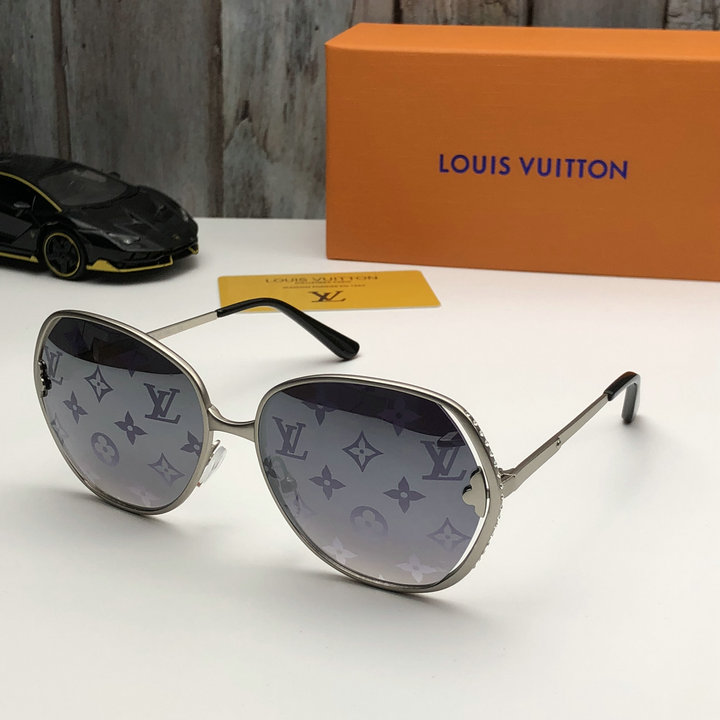 Louis Vuitton Outlet Louis Vuitton Sunglasses Top Quality LV5729_123