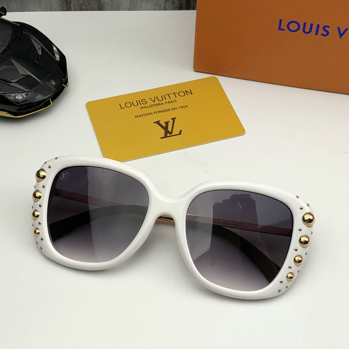 Louis Vuitton Outlet Louis Vuitton Sunglasses Top Quality LV5729_62 - Click Image to Close