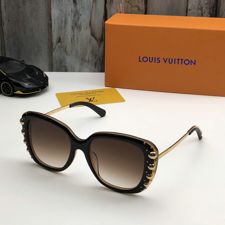 Louis Vuitton Outlet Louis Vuitton Sunglasses Top Quality LV5729_59