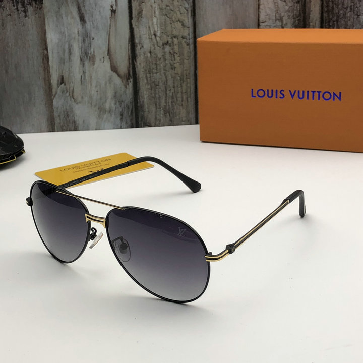 Louis Vuitton Outlet Louis Vuitton Sunglasses Top Quality LV5729_166