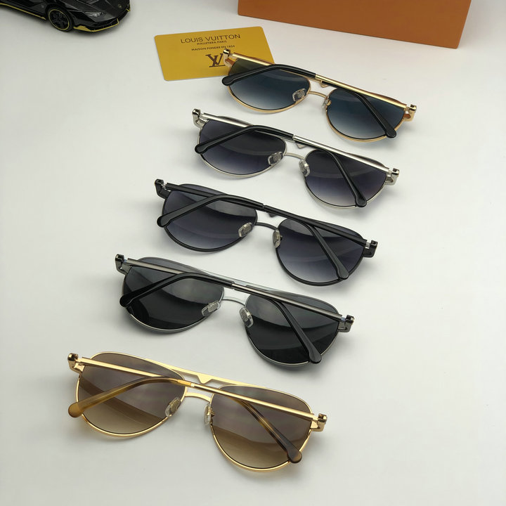 Louis Vuitton Outlet Louis Vuitton Sunglasses Top Quality LV5729_143