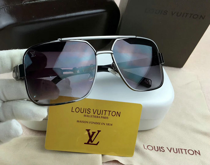 Louis Vuitton Outlet Louis Vuitton sunglasses top quality 0070 - Click Image to Close