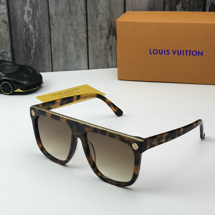 Louis Vuitton Outlet Louis Vuitton Sunglasses Top Quality LV5729_94