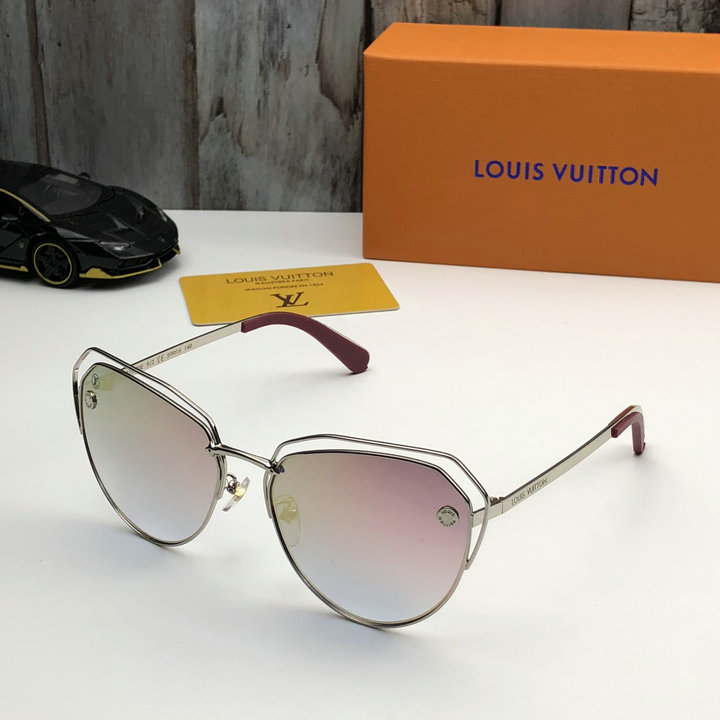 Louis Vuitton Outlet Louis Vuitton Sunglasses Top Quality LV5729_234