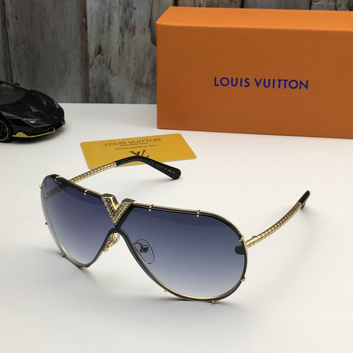 Louis Vuitton Outlet Louis Vuitton Sunglasses Top Quality LV5729_190