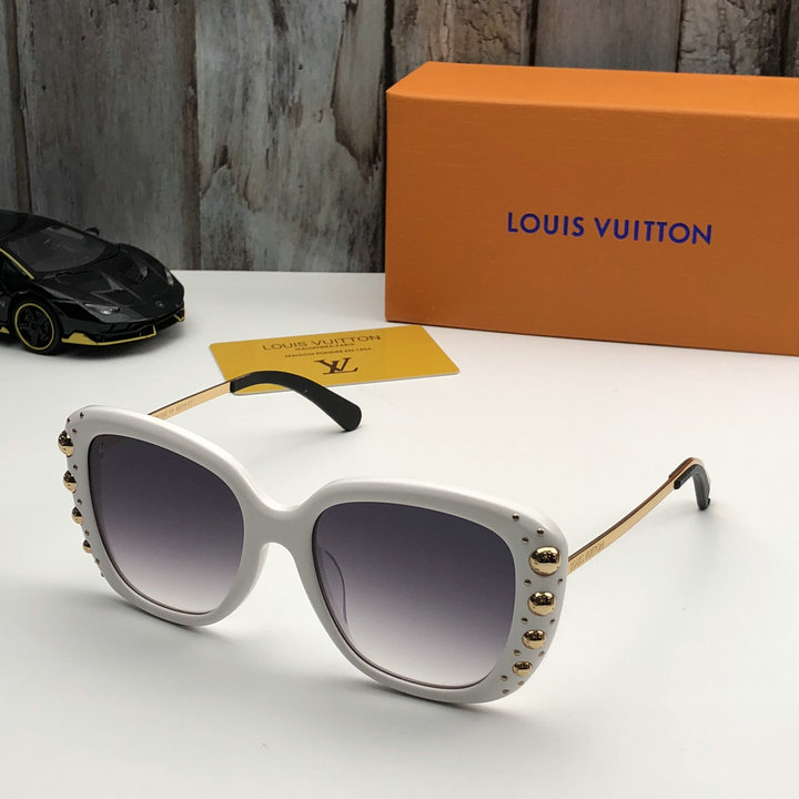 Louis Vuitton Outlet Louis Vuitton Sunglasses Top Quality LV5729_61 - Click Image to Close